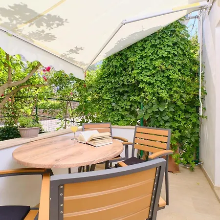 Apartments Antares Mali Losinj Exterior photo