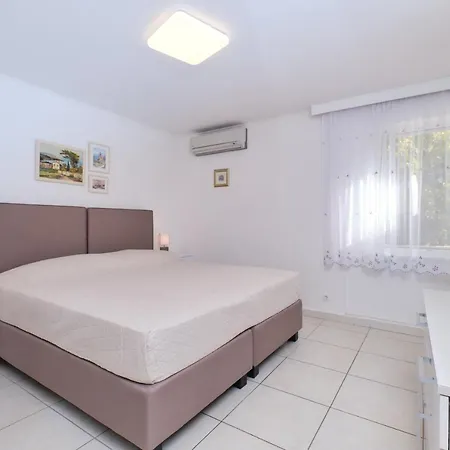 Apartments Antares Mali Losinj Exterior photo