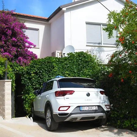 Apartments Antares Mali Losinj Exterior photo