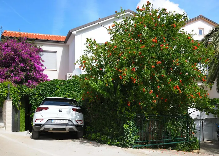 Apartments Antares