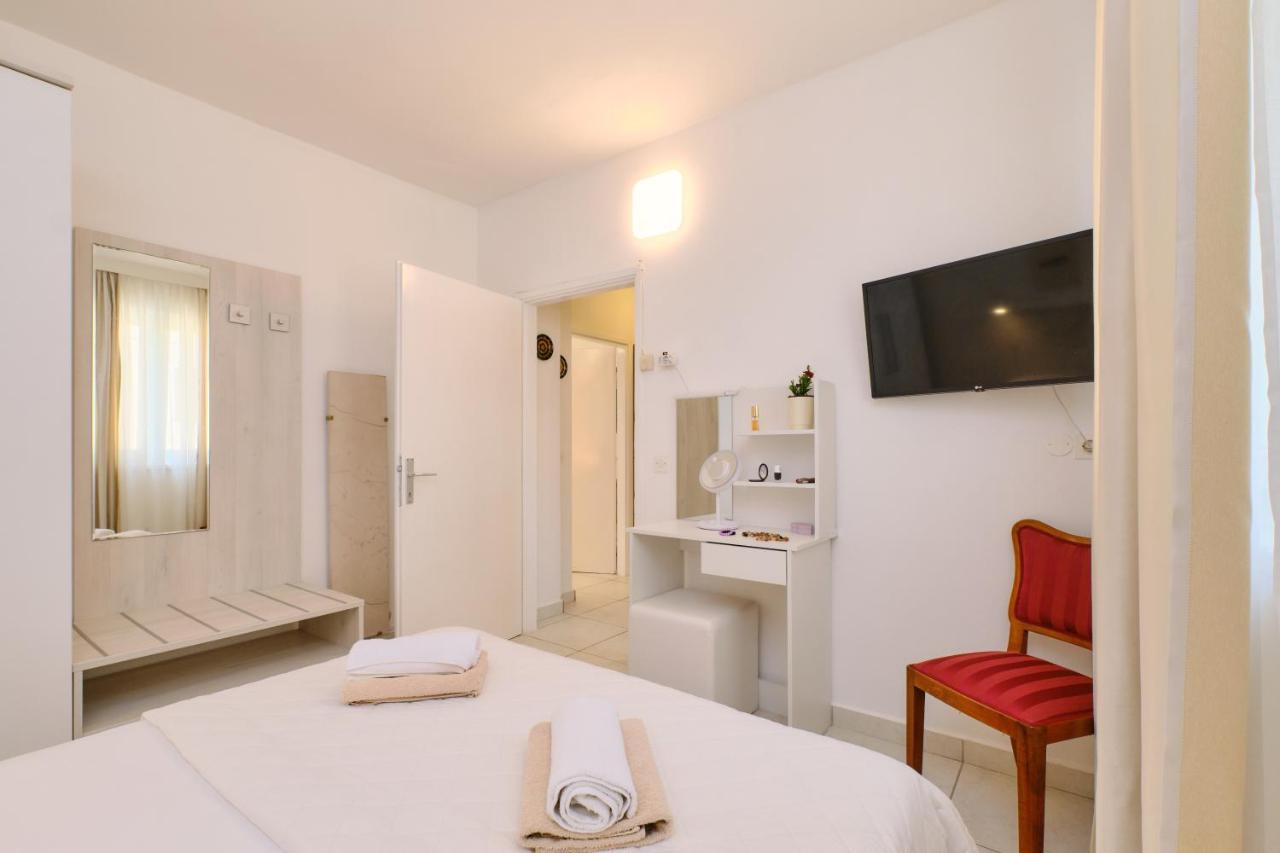 Apartment Antares *