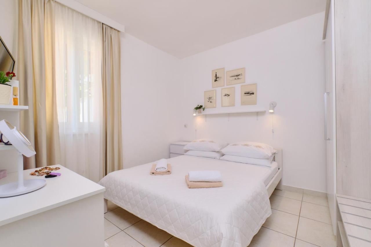 Apartment Antares *